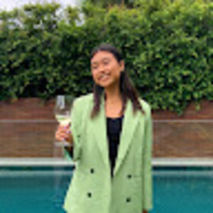 Meet your Posher, Jasmine